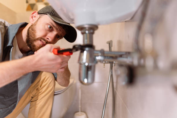 Best Commercial Plumbing Services  in Republic, WA